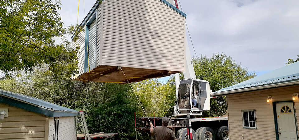 How Storage Sheds Can Help You During The Moving Process